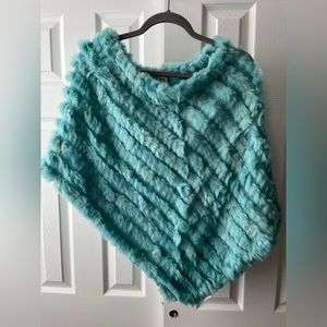 Like new, turquoise women’s cape, one size